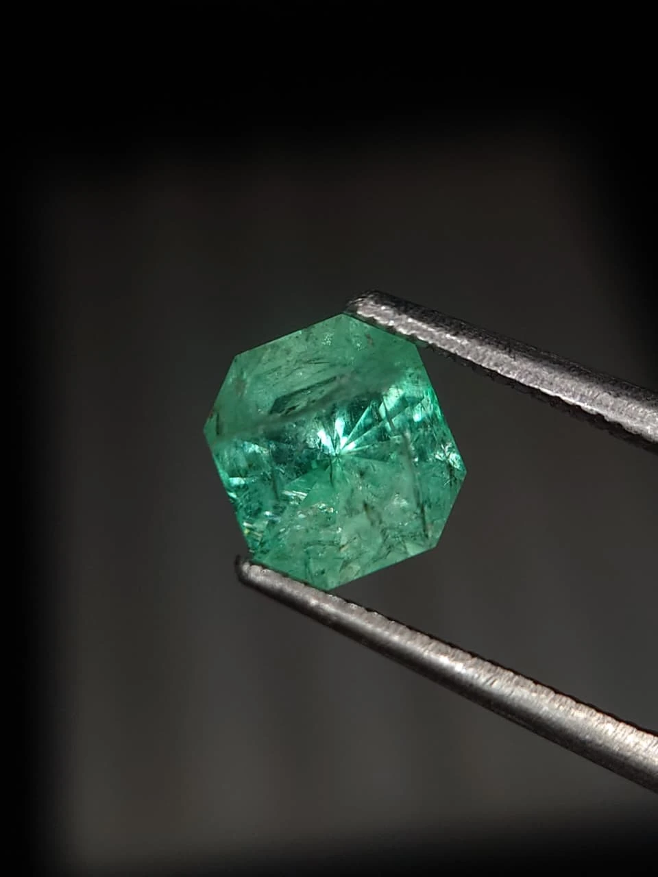 1.2ct Natural Radiant Faceted Emerald from Afghanistan — view 4